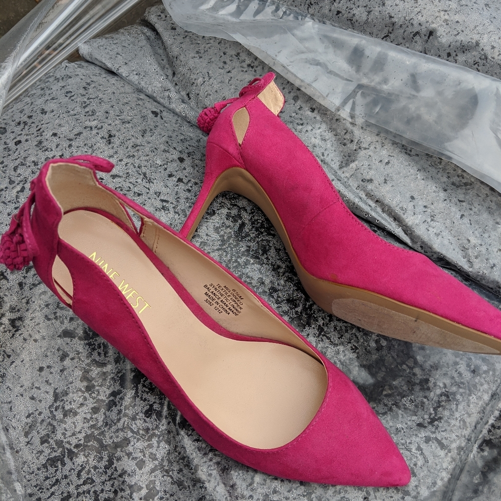 Women's Nine West Fuschia Pink Heels Size 6.5M